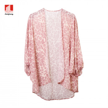 Lightweight chiffon leopard print batwing poncho soft smooth cardigan fashion cozy printed kimono women with sleeve Lightweight chiffon leopard print batwing poncho soft smooth cardigan fashion cozy printed kimono women with sleeve